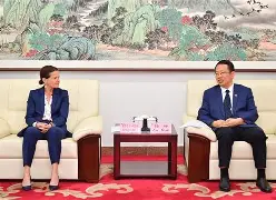 新葡京博彩官网-胡尔特斯内阁敬陵冉刚、球员互动密切寻找竞争优势.的简单介绍